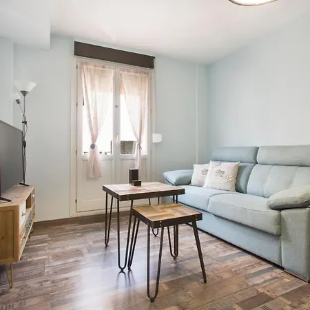 Sky Is Blue In - Private Parking Included Granada