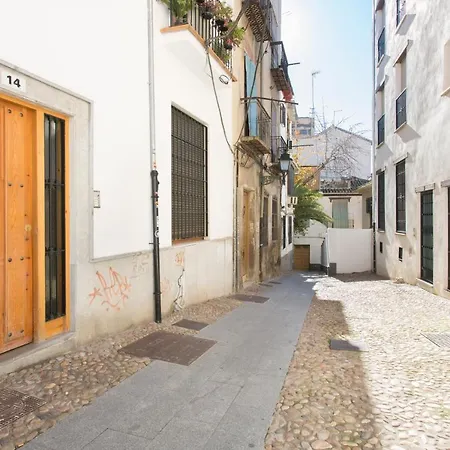 Sky Is Blue In Private Parking Included Apartment Granada