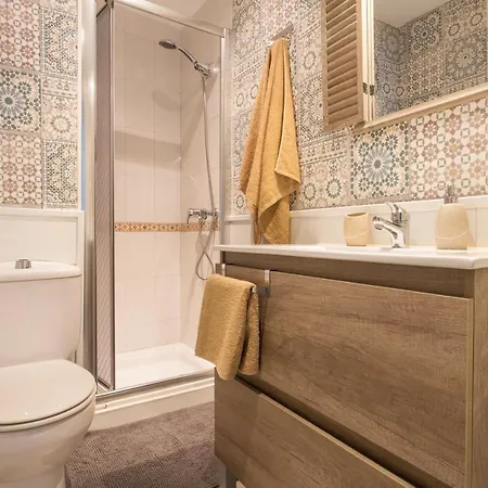 Apartment Sky Is Blue In Private Parking Included Granada