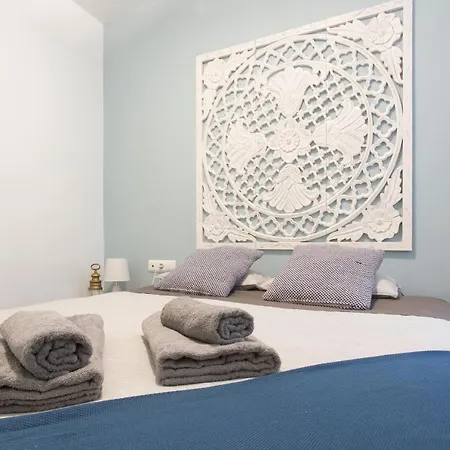Sky Is Blue In - Private Parking Included Apartmán *