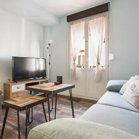 Sky Is Blue In - Private Parking Included Apartmán *